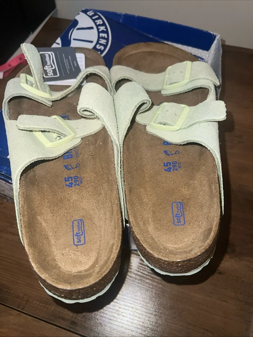 Birkenstock Men’s EU 45 Arizona Soft Suede Sandals in Faded Lime Green Reg Fit